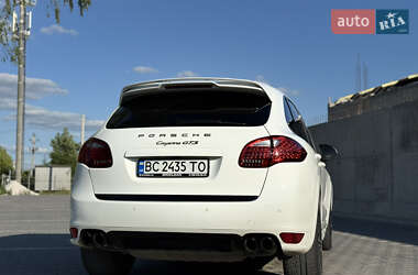 Внедорожник / Кроссовер Porsche Cayenne 2010 в 