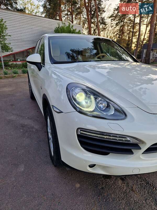 Позашляховик / Кросовер Porsche Cayenne 2010 в Вінниці