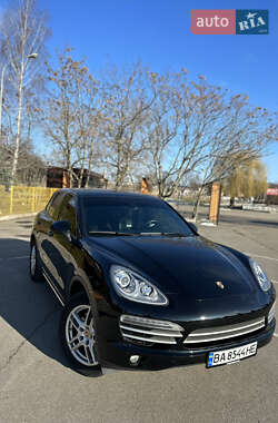 Внедорожник / Кроссовер Porsche Cayenne 2014 в Александрие