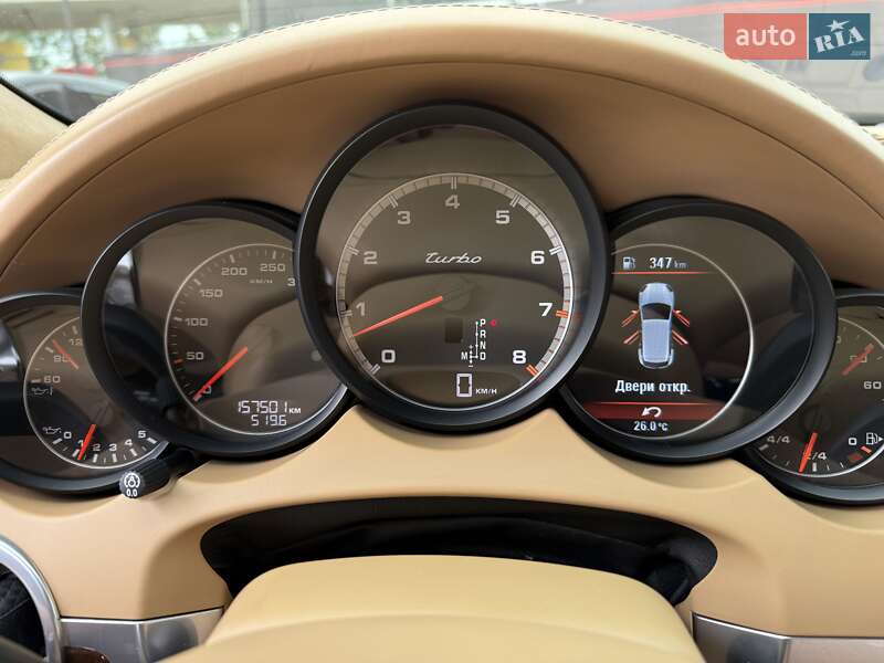 Внедорожник / Кроссовер Porsche Cayenne 2012 в Днепре