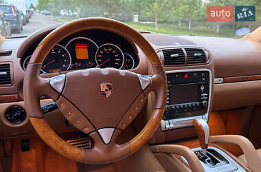 Внедорожник / Кроссовер Porsche Cayenne 2008 в 