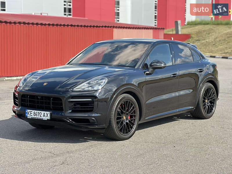 Внедорожник / Кроссовер Porsche Cayenne 2019 в Киеве