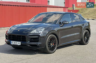 Внедорожник / Кроссовер Porsche Cayenne 2019 в 