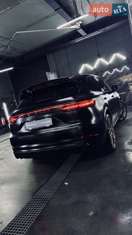 Внедорожник / Кроссовер Porsche Cayenne 2018 в Киеве