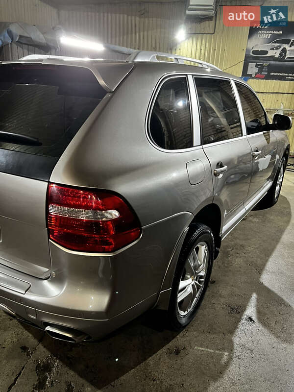 Внедорожник / Кроссовер Porsche Cayenne 2007 в Киеве