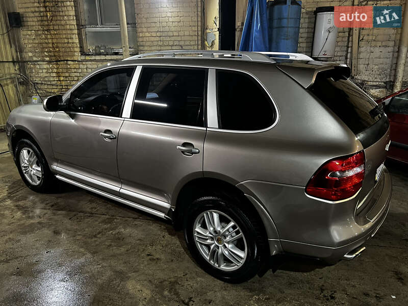 Внедорожник / Кроссовер Porsche Cayenne 2007 в Киеве