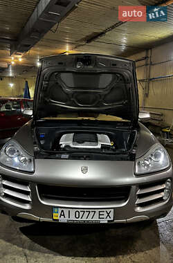 Позашляховик / Кросовер Porsche Cayenne 2007 в 
