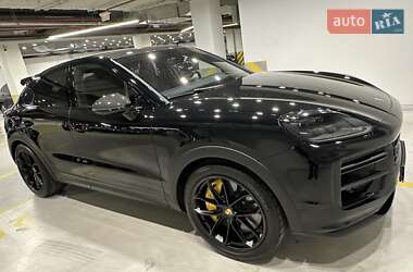 Внедорожник / Кроссовер Porsche Cayenne 2024 в Киеве