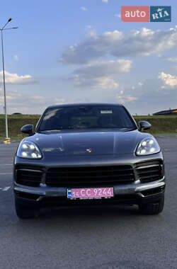 Внедорожник / Кроссовер Porsche Cayenne 2019 в 