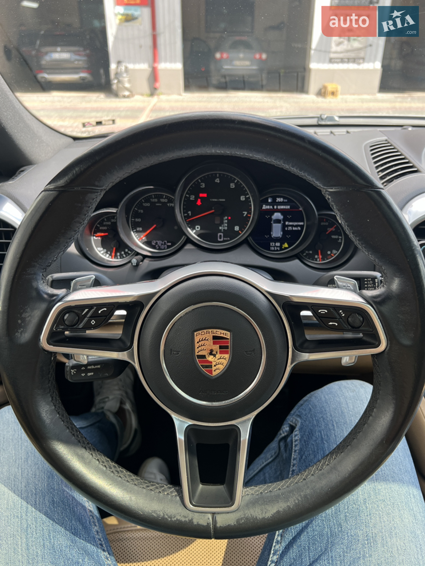 2016 Porsche Cayenne - мініатюра 13