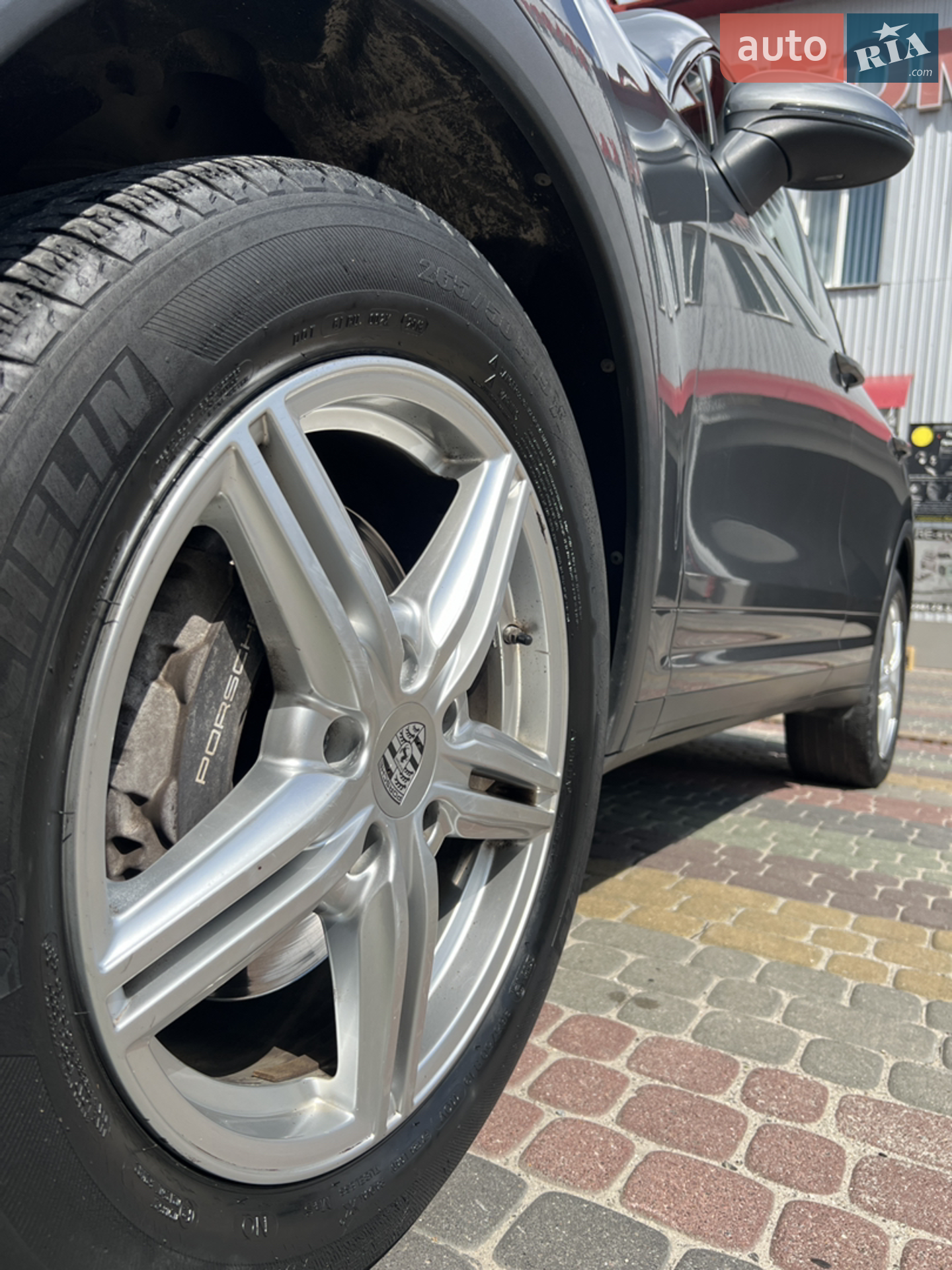 2016 Porsche Cayenne - мініатюра 18