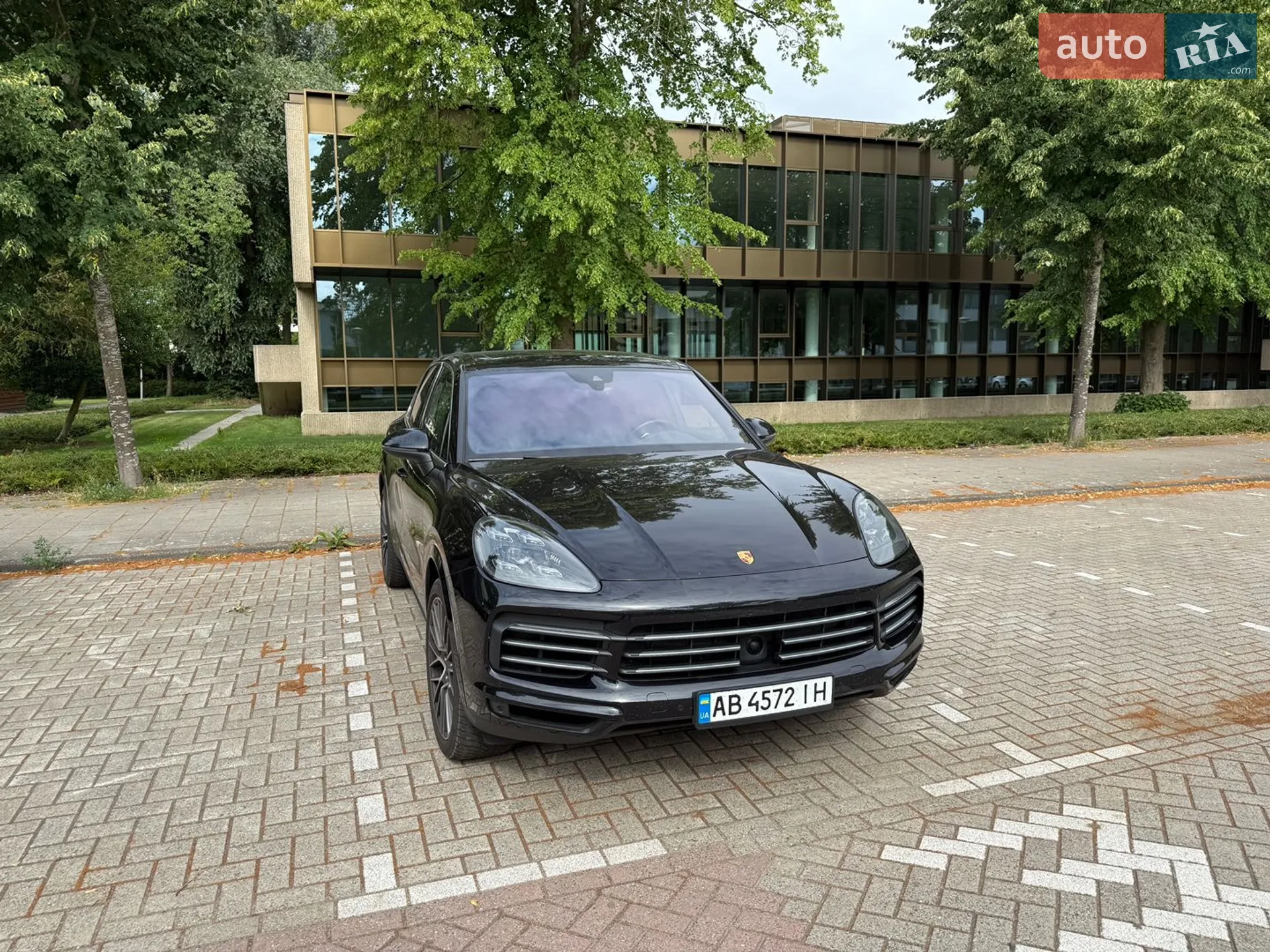 2018 Porsche Cayenne - мініатюра 3