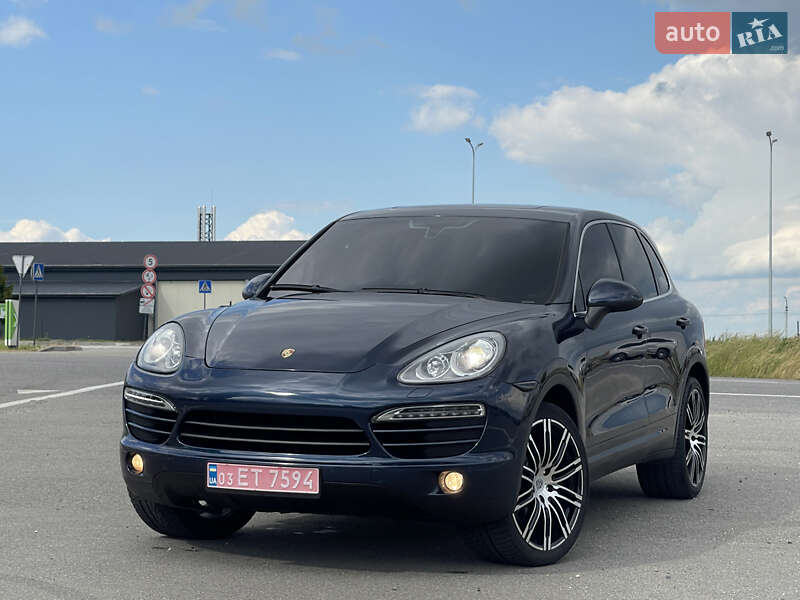 Porsche Cayenne 2012