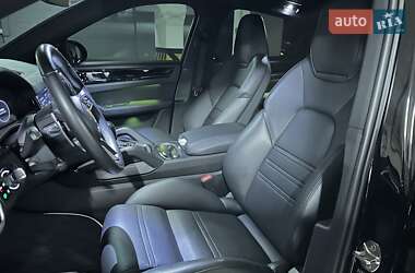 Внедорожник / Кроссовер Porsche Cayenne 2019 в 