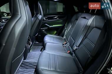 Внедорожник / Кроссовер Porsche Cayenne 2019 в 