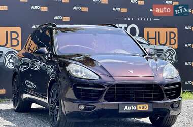 Внедорожник / Кроссовер Porsche Cayenne 2011 в 