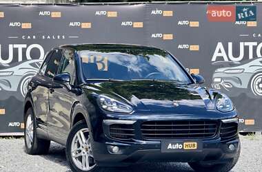 Внедорожник / Кроссовер Porsche Cayenne 2016 в 