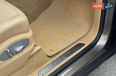 Внедорожник / Кроссовер Porsche Cayenne 2010 в 