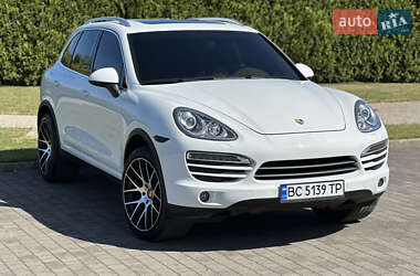 Внедорожник / Кроссовер Porsche Cayenne 2012 в 