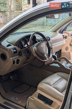 Внедорожник / Кроссовер Porsche Cayenne 2003 в 