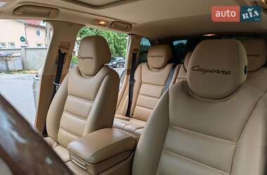 Внедорожник / Кроссовер Porsche Cayenne 2003 в 