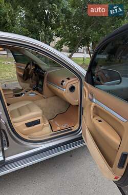 Внедорожник / Кроссовер Porsche Cayenne 2003 в 