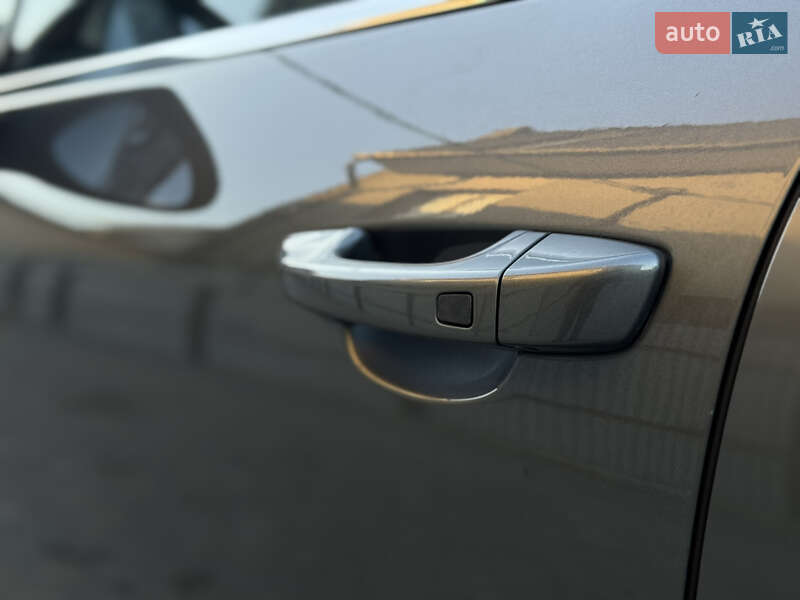 Внедорожник / Кроссовер Porsche Cayenne 2011 в Остроге фото 4 Внедорожник / Кроссовер Porsche Cayenne 2011 в Остроге