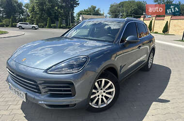 Внедорожник / Кроссовер Porsche Cayenne 2018 в Измаиле