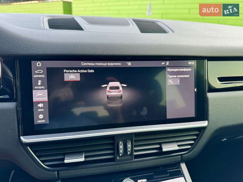 Внедорожник / Кроссовер Porsche Cayenne 2018 в Киеве
