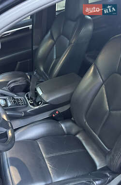 Внедорожник / Кроссовер Porsche Cayenne 2011 в 
