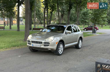 Внедорожник / Кроссовер Porsche Cayenne 2005 в 