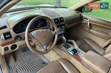 Внедорожник / Кроссовер Porsche Cayenne 2005 в 