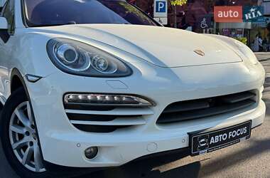 Внедорожник / Кроссовер Porsche Cayenne 2010 в 