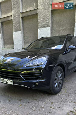 Внедорожник / Кроссовер Porsche Cayenne 2011 в 