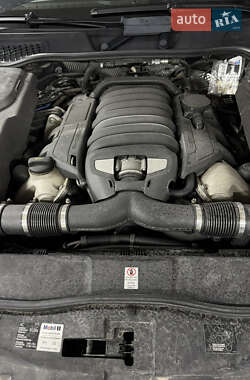 Внедорожник / Кроссовер Porsche Cayenne 2013 в 