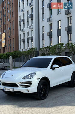Внедорожник / Кроссовер Porsche Cayenne 2013 в Запорожье