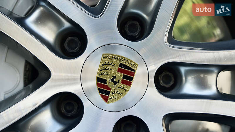 Позашляховик / Кросовер Porsche Cayenne 2020 в Львові