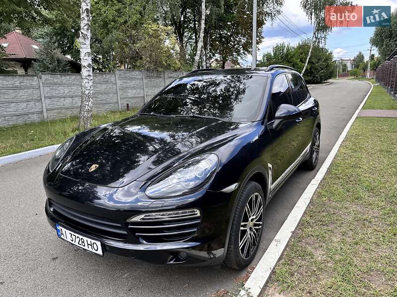 Внедорожник / Кроссовер Porsche Cayenne 2012 в Киеве фото 3 Внедорожник / Кроссовер Porsche Cayenne 2012 в Киеве