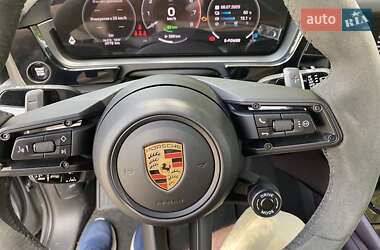 Позашляховик / Кросовер Porsche Cayenne 2023 в 