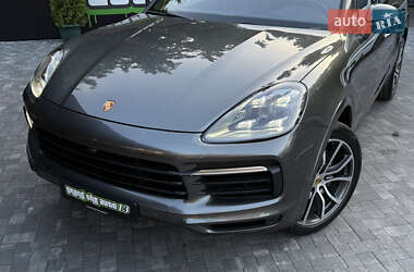 Позашляховик / Кросовер Porsche Cayenne 2019 в 