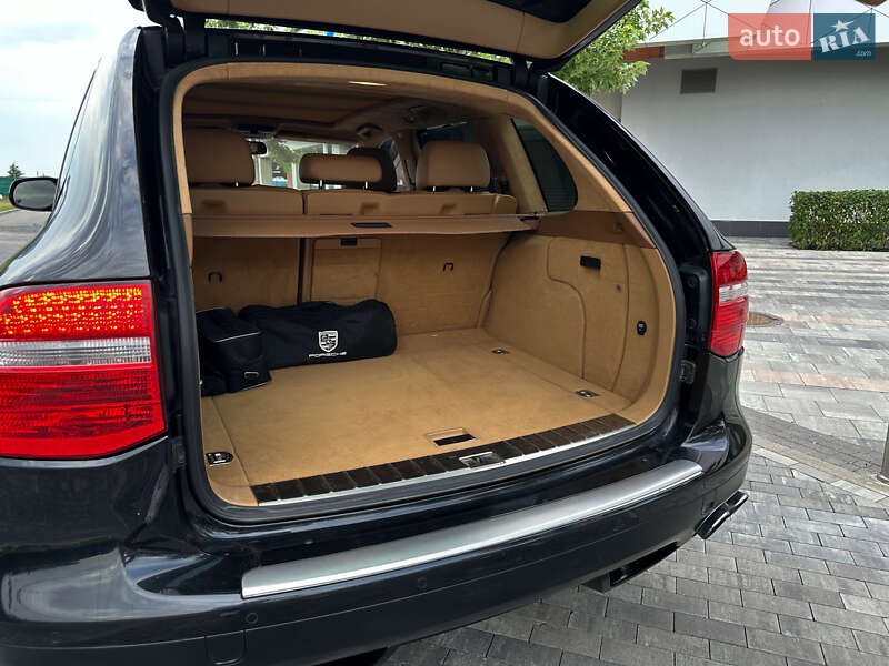 Позашляховик / Кросовер Porsche Cayenne 2008 в Києві