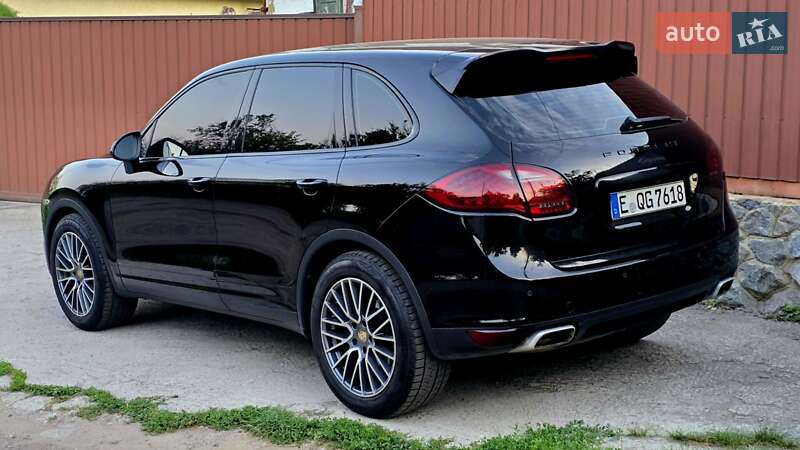 Внедорожник / Кроссовер Porsche Cayenne 2011 в Полтаве