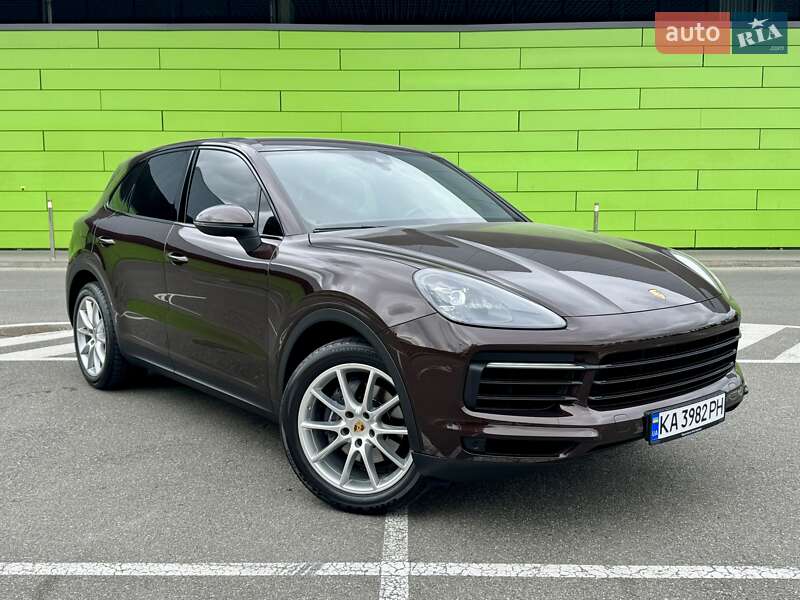 Позашляховик / Кросовер Porsche Cayenne 2018 в Києві