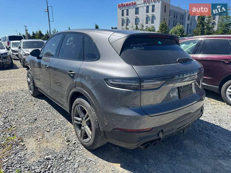 Позашляховик / Кросовер Porsche Cayenne 2019 в Львові