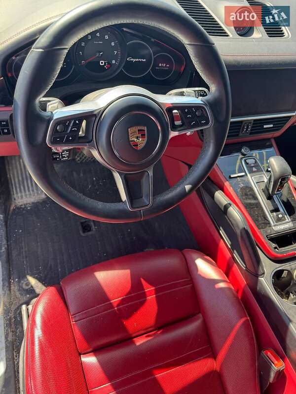 Позашляховик / Кросовер Porsche Cayenne 2019 в Львові