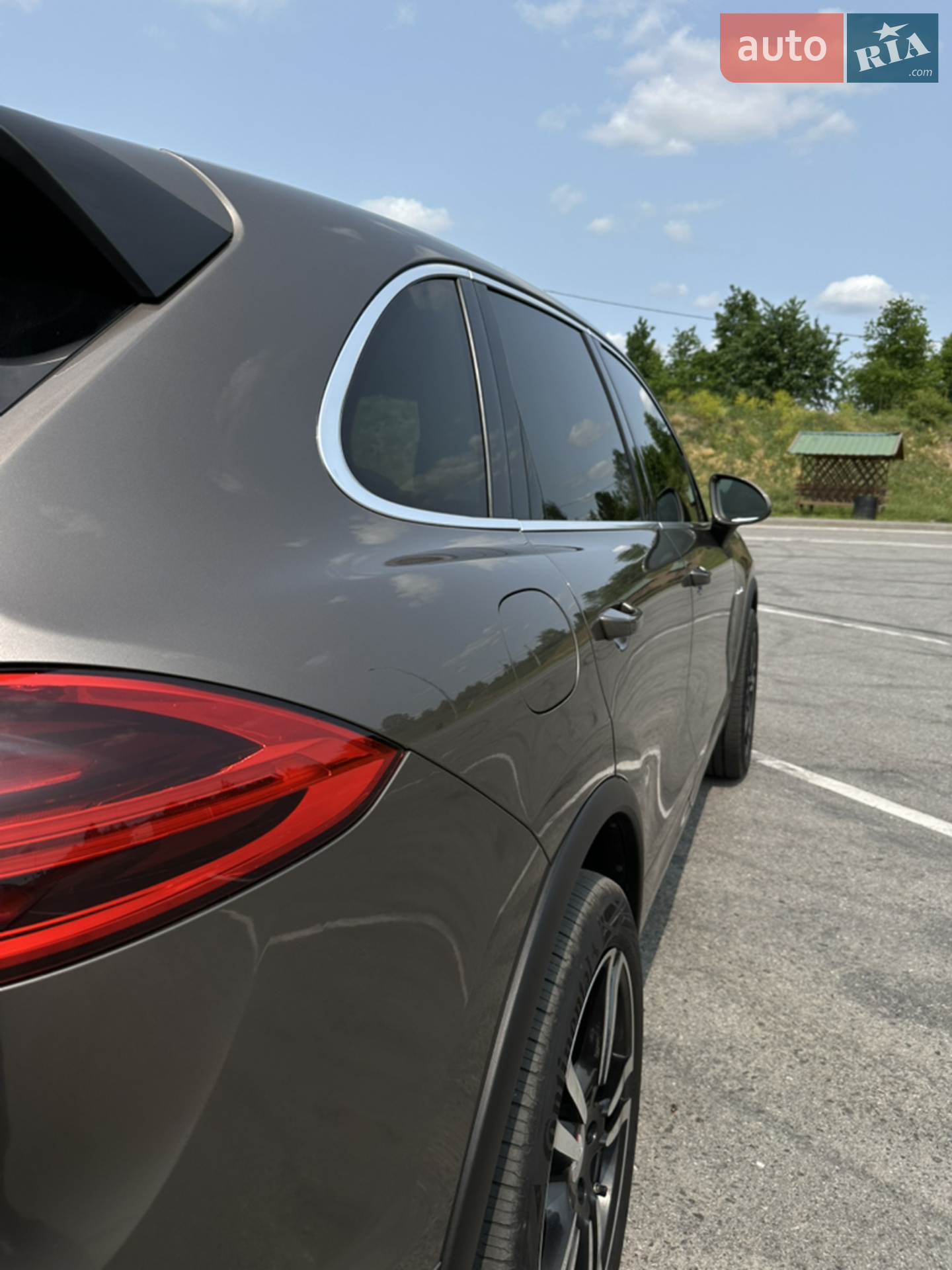 Porsche Cayenne 2015 VIN WP1AF2A22GKA43928 фото оголошення 37 з 39