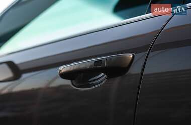 Позашляховик / Кросовер Porsche Cayenne 2013 в 