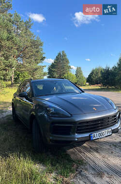 Внедорожник / Кроссовер Porsche Cayenne 2019 в Киеве