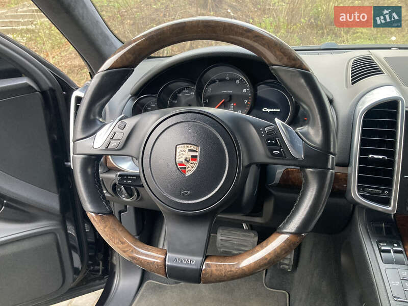 Внедорожник / Кроссовер Porsche Cayenne 2010 в Львове