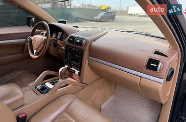 Внедорожник / Кроссовер Porsche Cayenne 2008 в 
